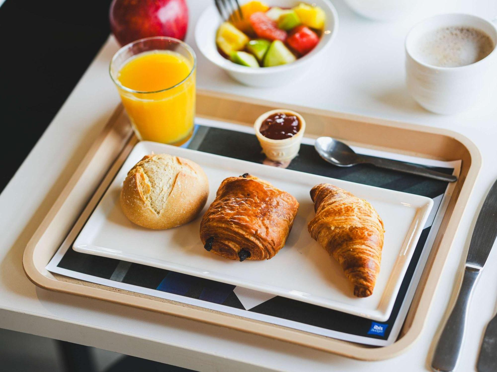 ibis budget Caen Porte de Bretagne Bretteville-sur-Odon Eksteriør billede